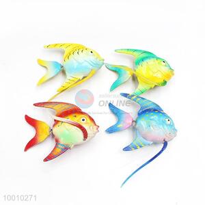 Wholesale Four Color Magnetic Tropical Fish Plastic Craft For Home Decoration