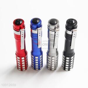 Knurling Pocket-size Strong Torch On The 7th Battery With Pen Clip