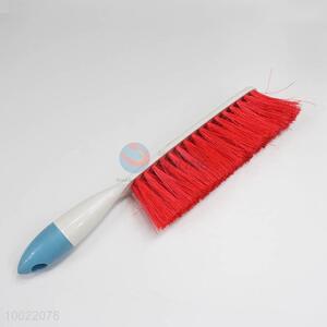 Long handle cleaning <em>brush</em> with long handle