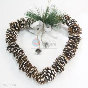 Natural Material Christmas Pinecone Decoration Shaped in Heart