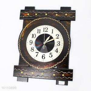 China Factory Vintage <em>Wall</em> <em>Clocks</em> Wooden Clock for Home Decoration