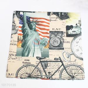 Statue of Liberty linen cushion cover with double-side printing
