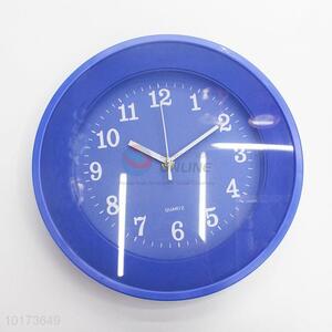 Personalized Fashion Blue Round Shaped Glass&Plastic Wall Clock for Decoration