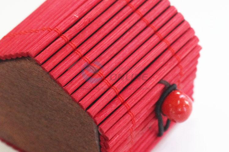 Hot-selling low price red house shape packing box