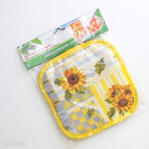 2 Pcs Sunflower Printed Microwave Oven Mitts Mat Set
