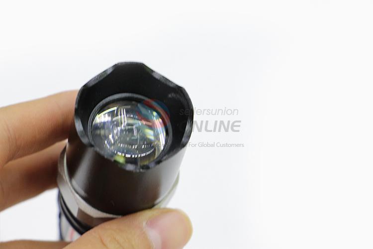 Wholesale Price Super Bright USB Rechargeable Flashlight
