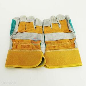 Good quality working gloves safety gloves