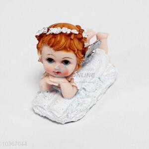 Cute home decoration polyresin sculpture angle shaped statue