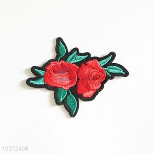 Bottom Price DIY Exquisite Flower Embroidered Sew On Patch