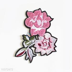 Wholesale Popular DIY Exquisite Flower Embroidered Sew On Patch