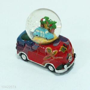 New Design Resin Car with Crystal Ball Craft