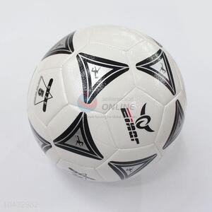 Wholesale Cheap Price White Color Offical Size Pvc Pu Rubber Football