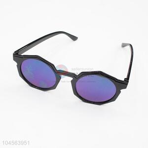 Retro style purple sun glasses sunglasses for women