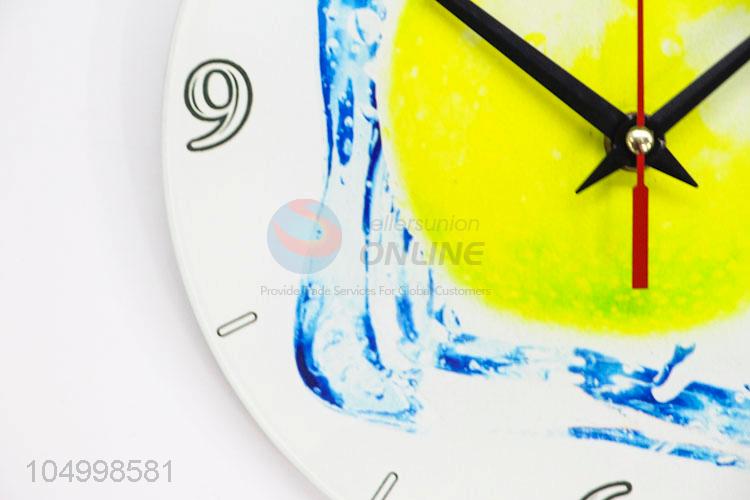 Custom Retro Decorative Round Shaped Glass Wall Clocks for Home