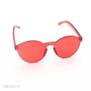 China Factory Outdoor Red Sun Glasses Holiday Sunglasses