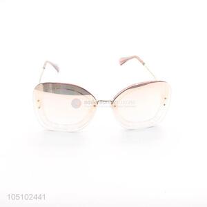 Delicate Design Classic Sun Glasses Travelling Sunglasses