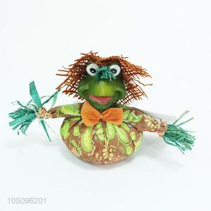 Cartoon Frog Shaped Nonwovens Scarecrow Crafts for Decoration