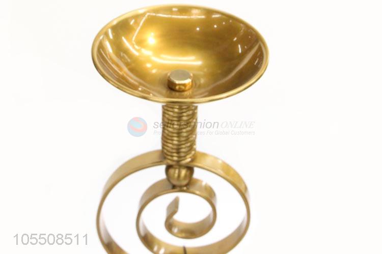 China maker golden iron candlestick metal candle holder