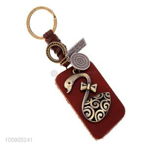 Factory wholesale personalized alloy pendant retro swan leather key chain