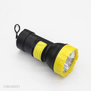 Cheap price dry battery plastic led torch flashlight