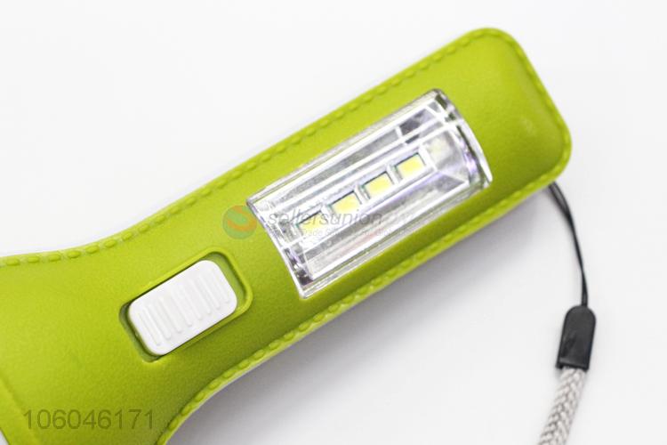 Cheap plastic battery bright led flashlight