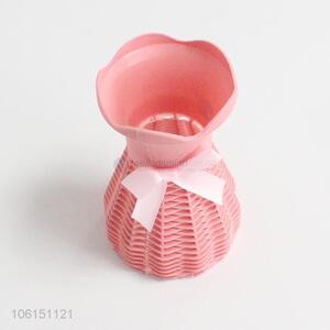 Delicate Design Plastic Flower Vase