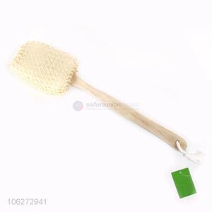 Wholesale exfoliating bath brush with long wooden handle