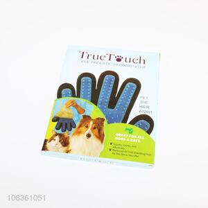 Creative Design <em>Rubber</em> Pet Massage Glove
