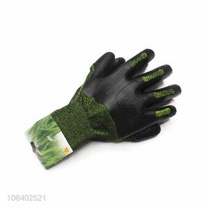 Hot Sale Nylon Safety <em>Gloves</em> With <em>Rubber</em> Dimples