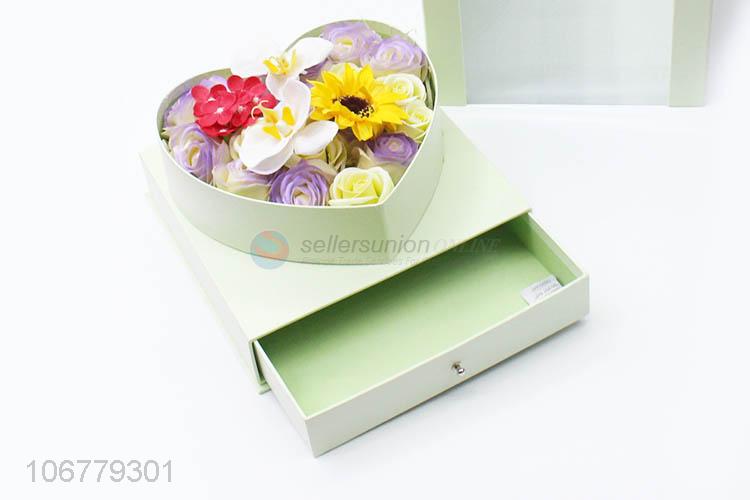 Attractive design delicate heart paper gift box with drawer