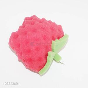 Wholesale creative strawberry shape shower sponge bath sponge