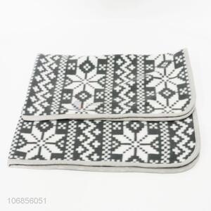 High quality geometric pattern polar fleece blanket bed blanket