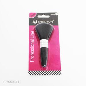Low price professional makeup cosmetic brush powder brush