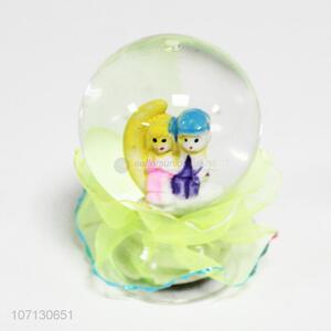 Wholesale cheap led light resin souvenir gift glass snow globe