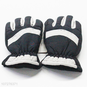 Wholesale Fashional Heated Winter Outdoor Waterproof Windproof Children Gloves