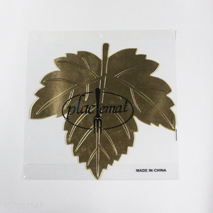 Hot products table decoration gold placemat hot stamping dinner mat