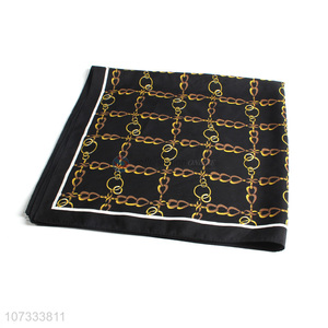 Hot sale comfortable elegant chain printed women square scarf