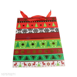Wholesale durable Christmas paper gift bag paper present bag