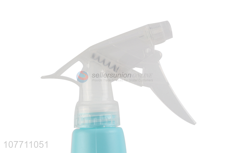 New arrival plastic hand pressure spray bottle for watering