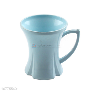 New Arrival Plastic Mug Colorful Juice Cup Water Cup With Handle