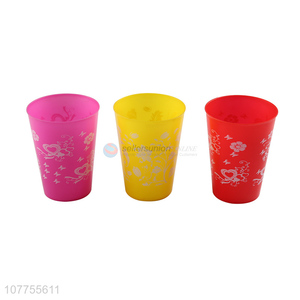 Fashion Printing Plastic Juice Cup Cheap Tooth Cup