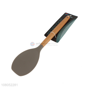 Factory supply heat resistant non-stick silicone butter scraper with wooden handle