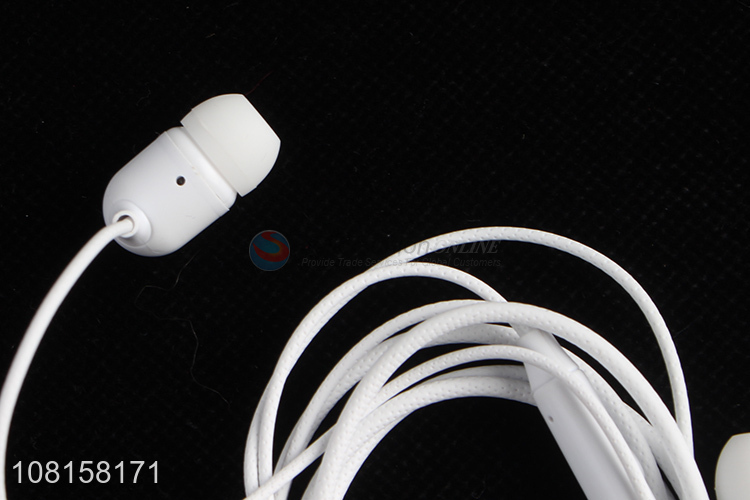 Wholesale stereo wired in-ear earphones with microphone