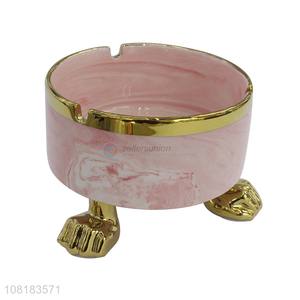 China wholesale pink desktop ceramic <em>ashtray</em> for office