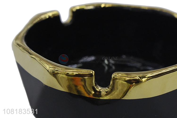 China supplier black simple desktop ashtray ceramic ornaments