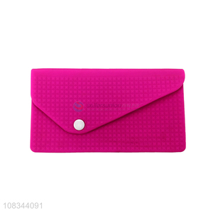 Hot Selling Fashion Silicone Purse With Large Capacity