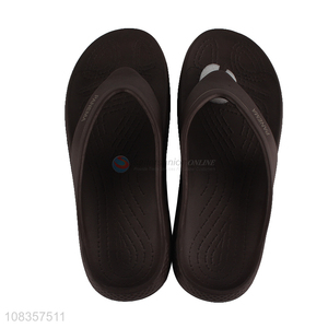 Wholesale men causal slippers cool personalized flip flops