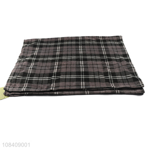 High quality 190*130cm soft check pattern flannel blanket wholesale