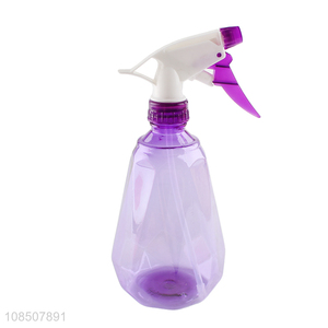 Latest products plastic clear hand pressure watering <em>spray</em> <em>bottle</em>