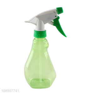 Yiwu market plastic handheld watering garden <em>spray</em> <em>bottle</em>
